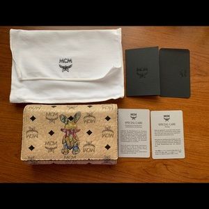 MCM Rabbit Visetos Trifold Wallet